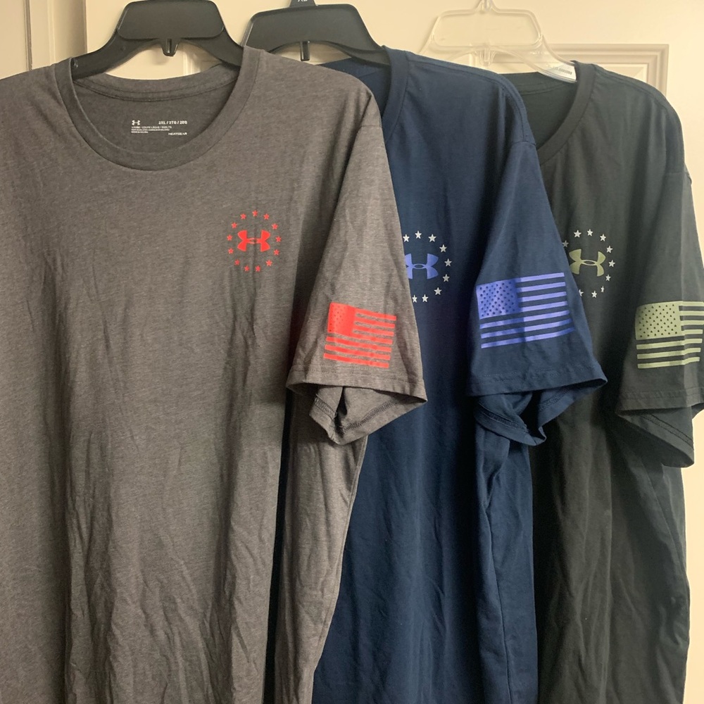 3 Underarmor T-shirts